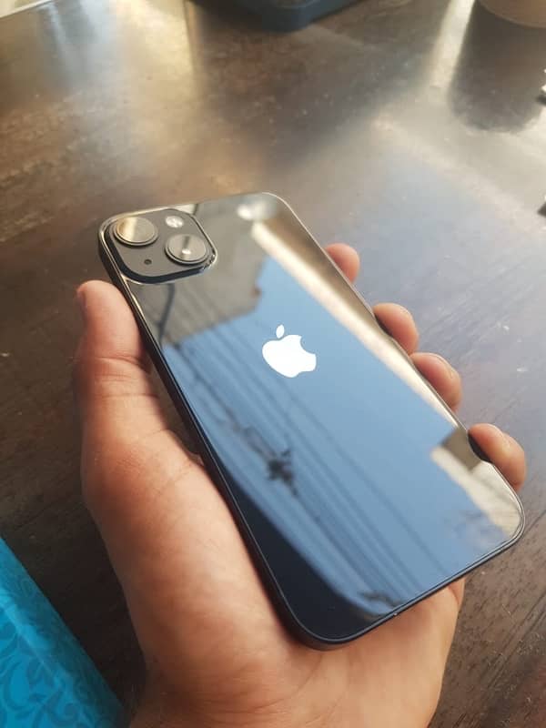 Iphone 13 JV 0