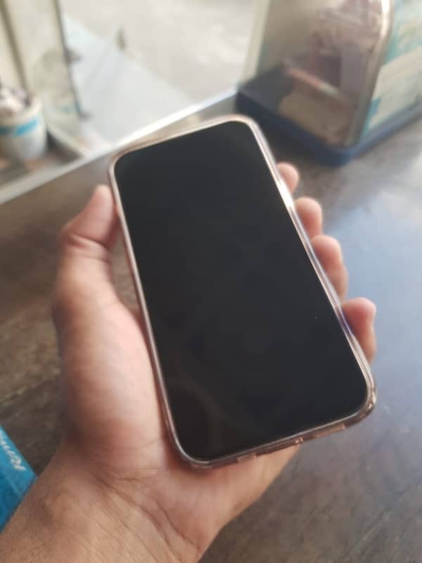 Iphone 13 JV 1