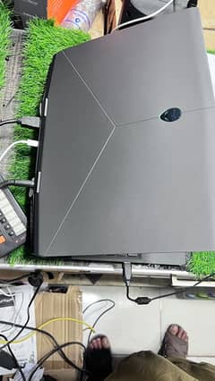 Dell Alienware M15 R2