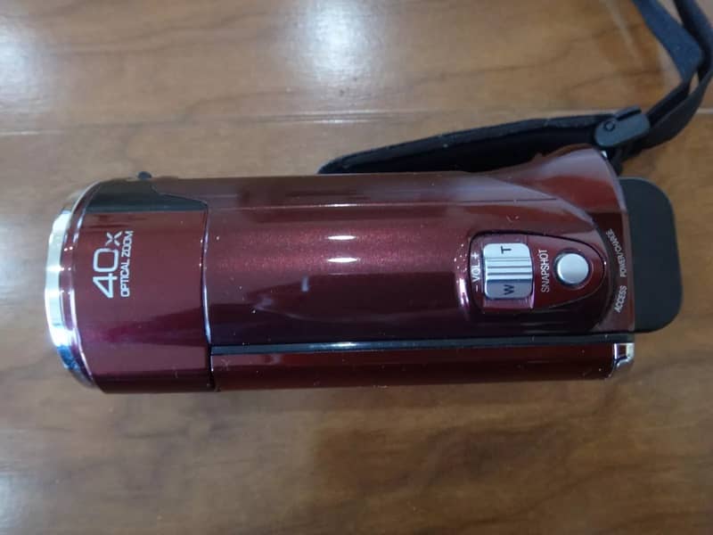 JVC Japanese | Digital Camera | Full HD | 40x Zoom | Touch Screen 0