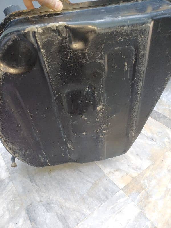 Mehran fuel tank. 7