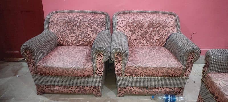 5 seater sofa set like new 1