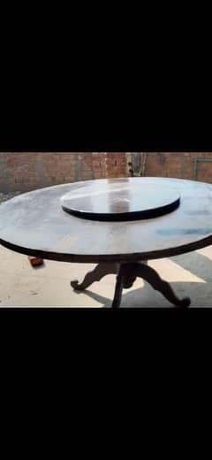 Dining table for sale