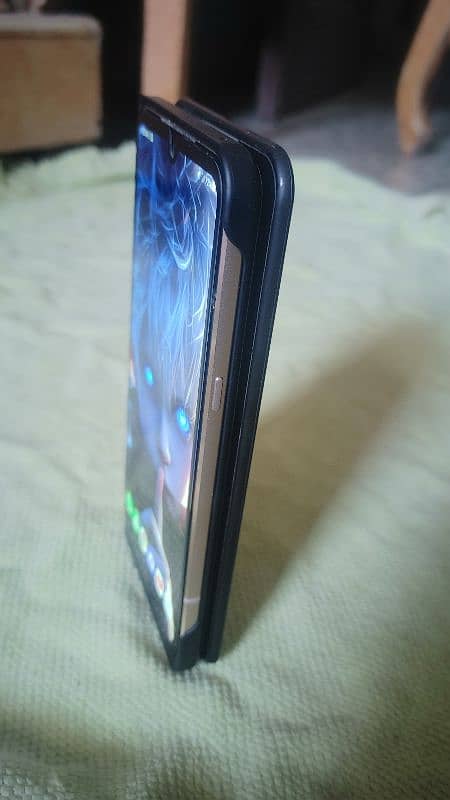 LG V60 THiNQ 5G WiTH DUAL SCREEN PTA APPROVED 8