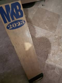 this bat is perfect for tape ball and good grape and for real bamboo