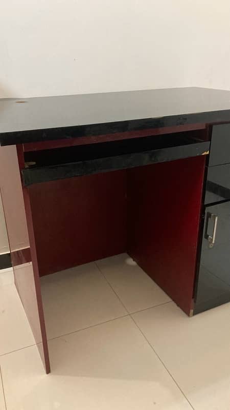 Computer table/call centre table/gaming table mazboot 6