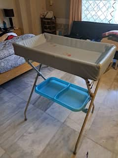 Nappy Changing Stand + Bath Station – Good condition