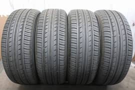 4Tyres Set 215/60/R/16 Yokohama BluEarth Es32