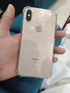 Apple iphone xs, gold , 64gb , two months sim working