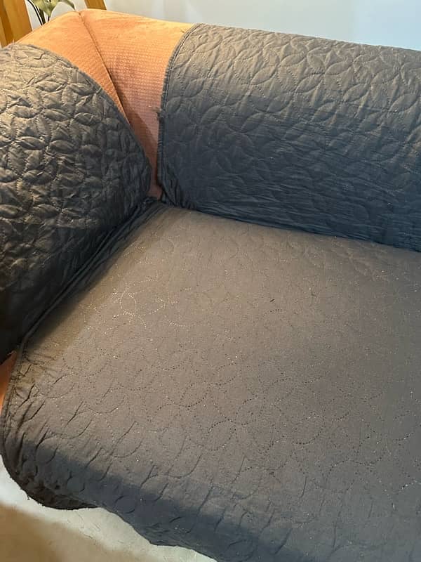 3+1+1 seater sofa covers in excellent condition 2