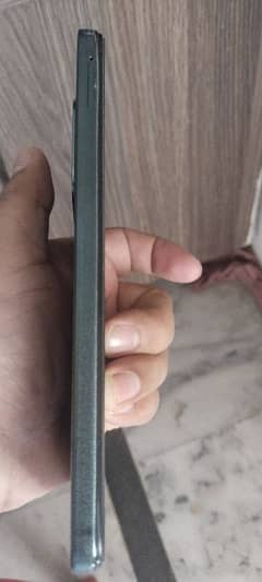 VIVO Y28 FOR SALE URGENT