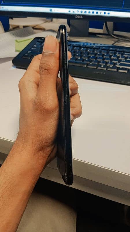 iphone 7plus Pta 128 Pani ma gir gia ha on ni h 2