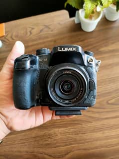 Panasonic Gh4 4kdslr camera with 135mm lense