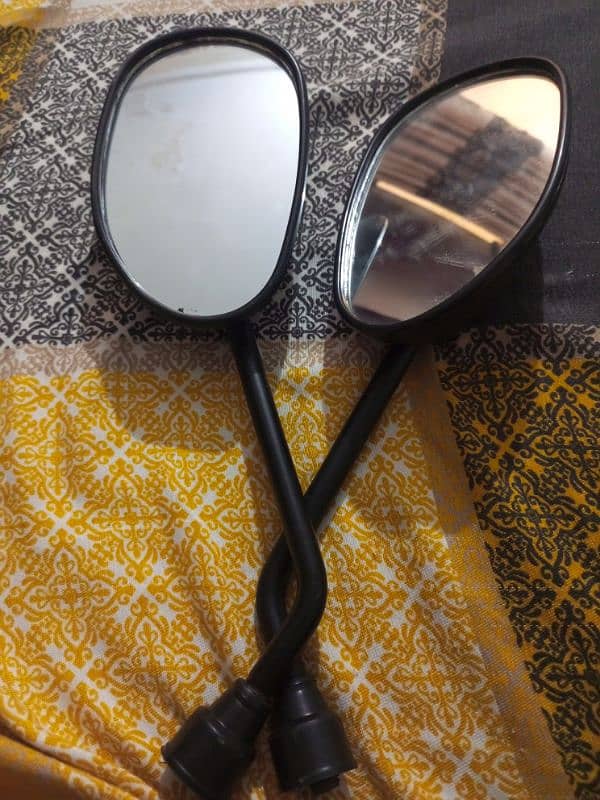 Honda 125  Side mirror both side. 0
