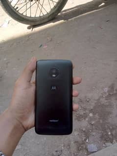 moto e 4