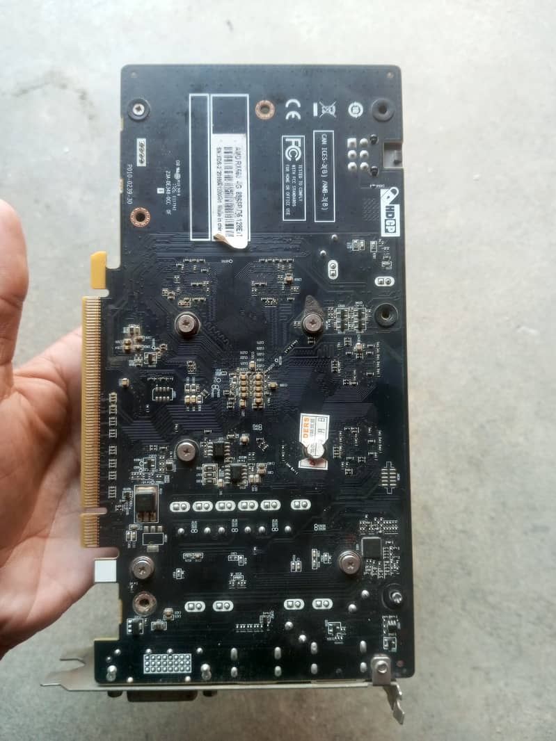 Amd  Rx 560 Graphic Card 4gb Ddr5 For Sale 1