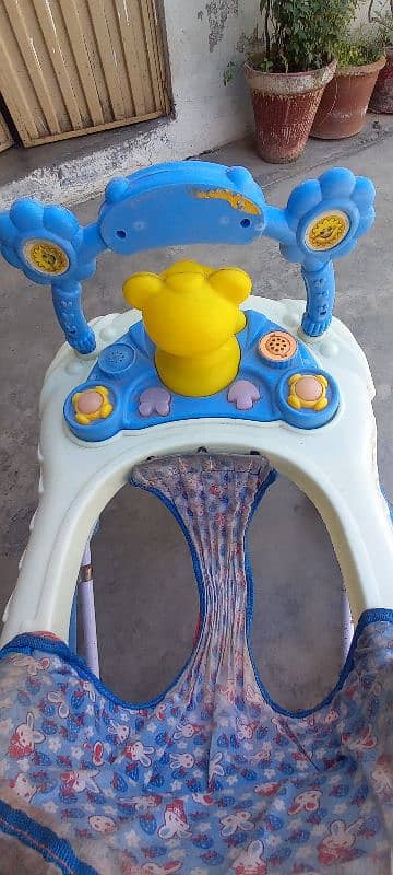 Baby Walker 0