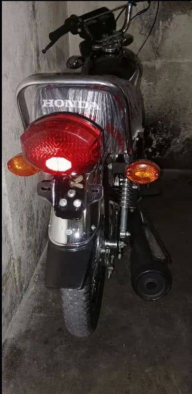 Honda 125 2023 model 3