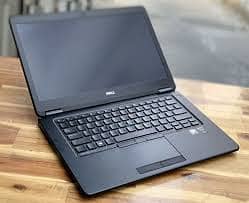 DELL CORE I-7 5TH GEN IN NEAT CONDITION 0