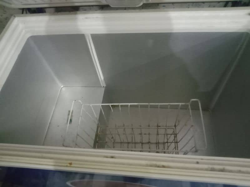 fresh condition like new 1