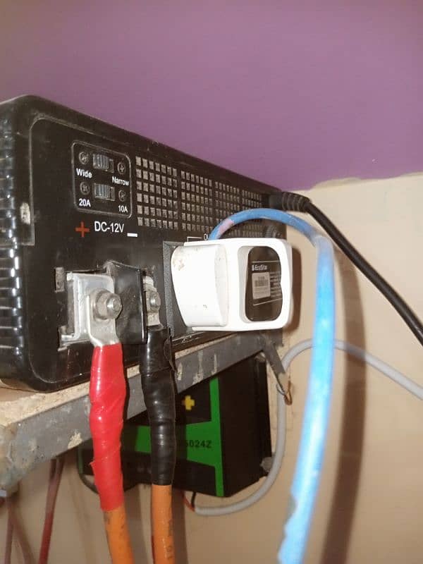 Ecostar 600 Watt UPS 4