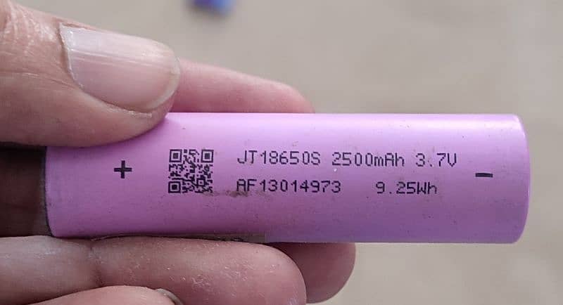 18650 150 piece Mix cell + 500 Piece 2000-2400 mah 0