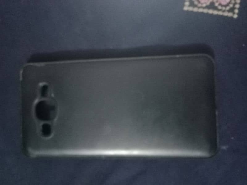 Samsung mobile good condition no fault . 8