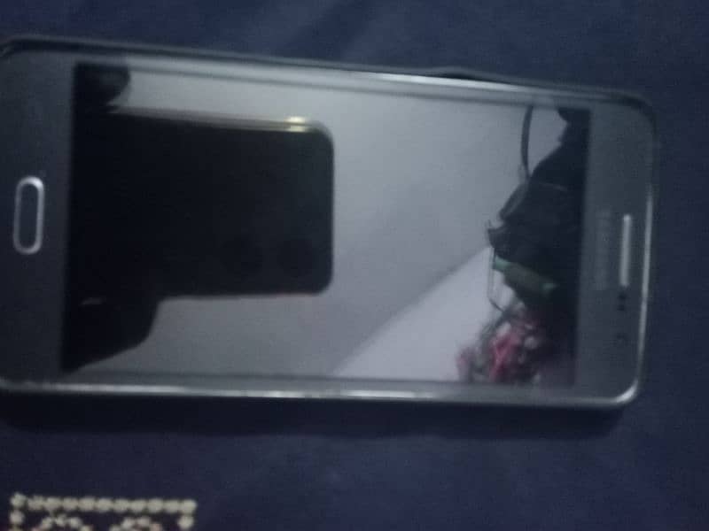 Samsung mobile good condition no fault . 12