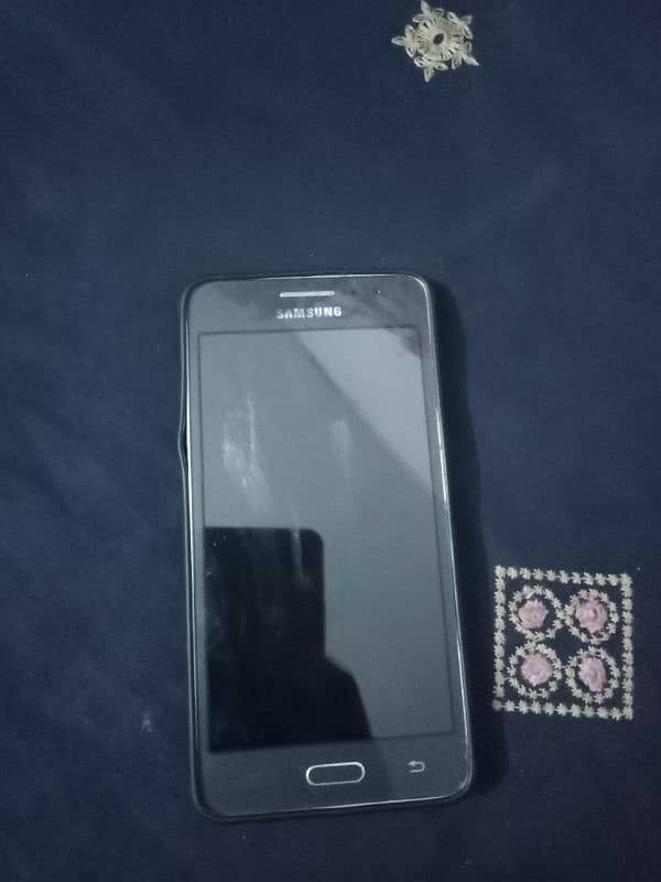 Samsung mobile good condition no fault . 13