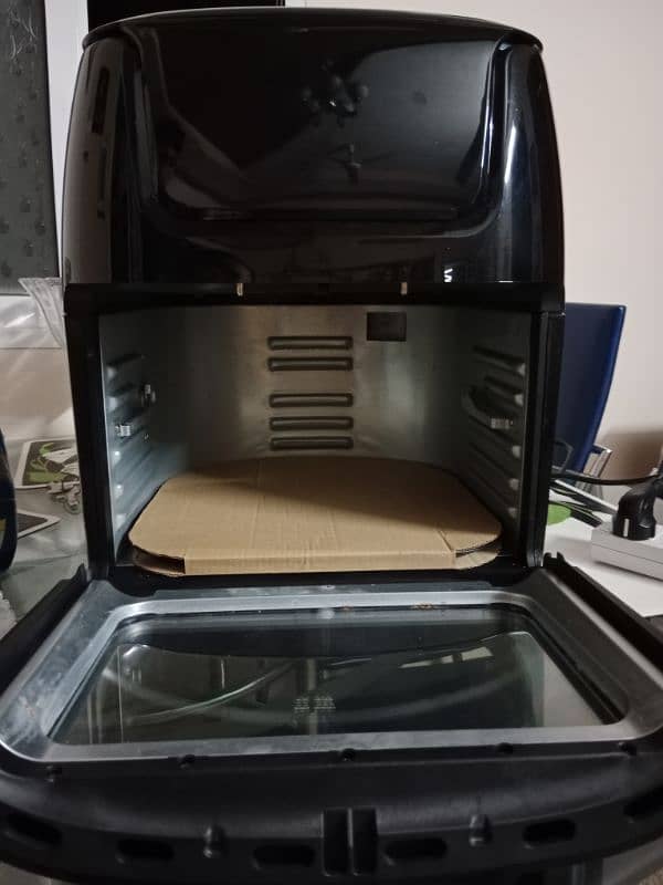 Air fryer 11