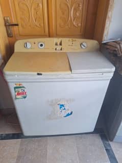 Double washing machine for sale good working