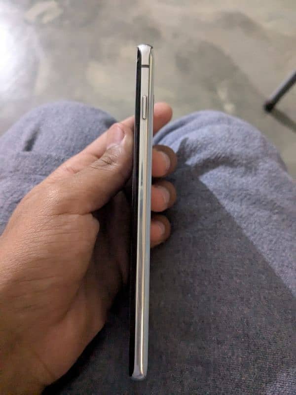 Samsung S10 8/128 1