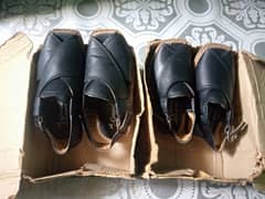 2 pairs khaerya like new 4 years and 6 years