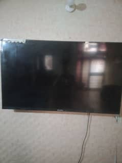 ECOSTAR 50" SMART UHD TV FOR SALE