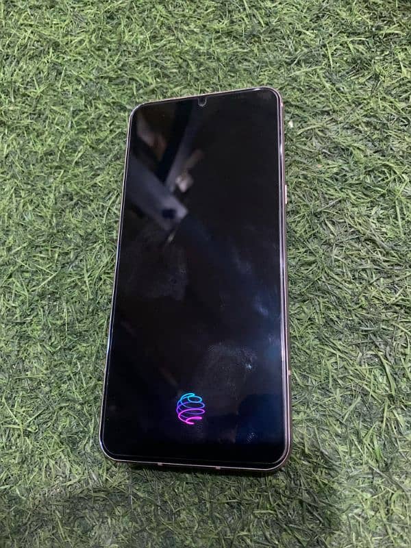 snapdragan865. camra phone with gaming phone 3