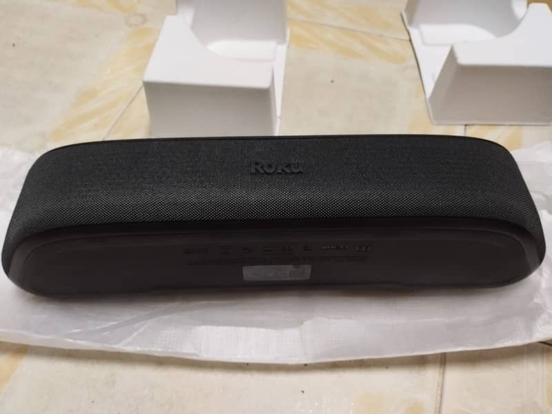 Roku Streambar 4K streaming. Premium audio. All in one 0