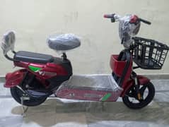 yj future indus electric scooty 2025