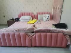 single bed set with one side table