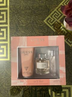 New Guess Women Giftset