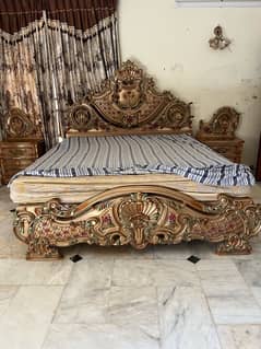 bed set with dressing table