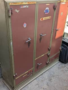 Metal Safe Locker – Durable & Spacious