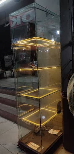 Display cabinet