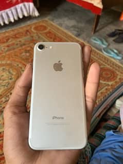 iphone 7 all ok 32 gb non pta 03065688067