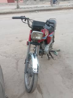 2009 ka model engine seal Koi Kam Nahin hai bike mein