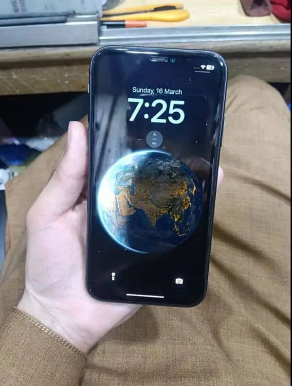 iphone 11 jv 64gb fresh Condition waterpack 2
