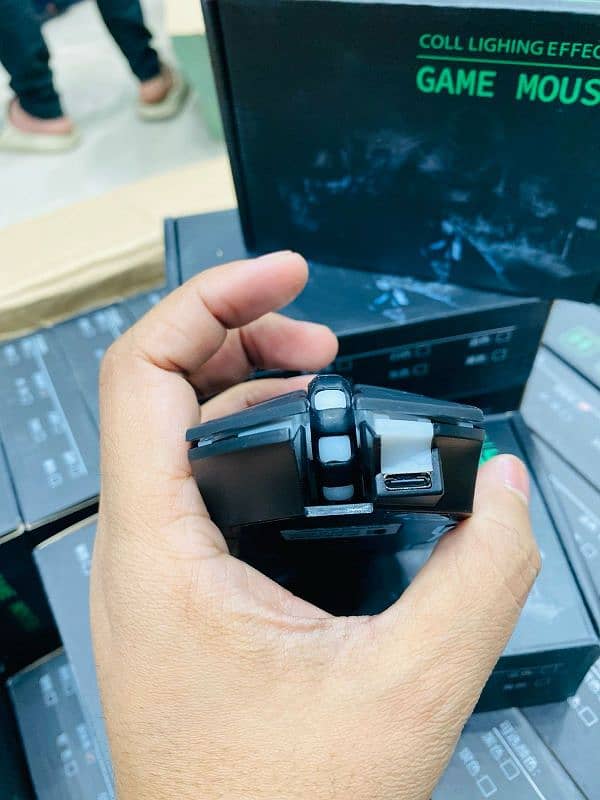 Rechargeable Gamming mouse +Bluetooth 7Light mouses 3