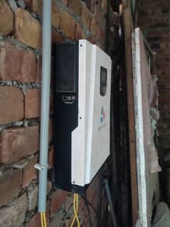 solar inverter 5kv with 4 batteries