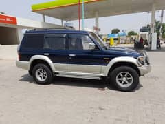 mitsubishi pajero 1997 model