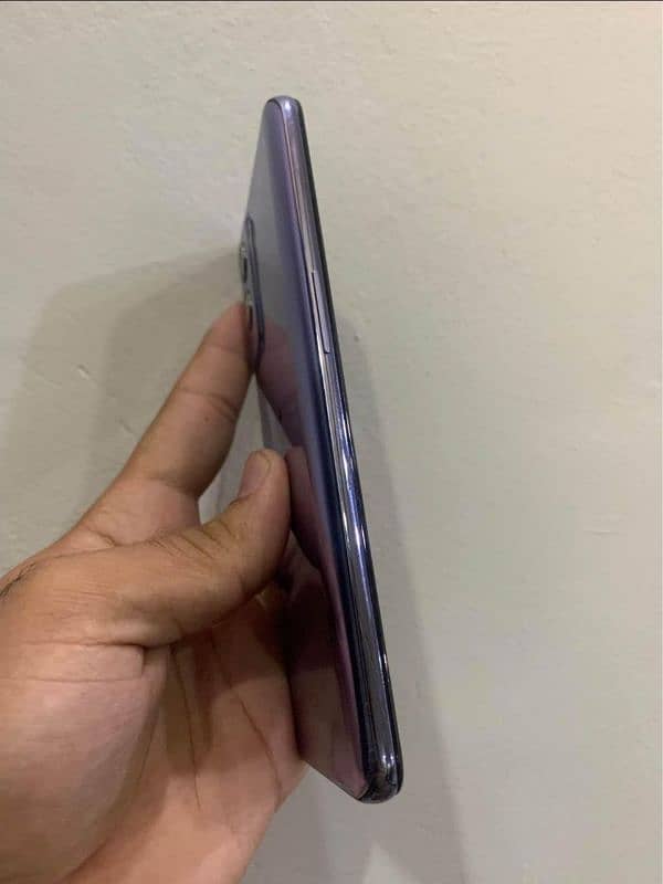 OnePlus 9 5G selling for the reason to upgrade mobile 6