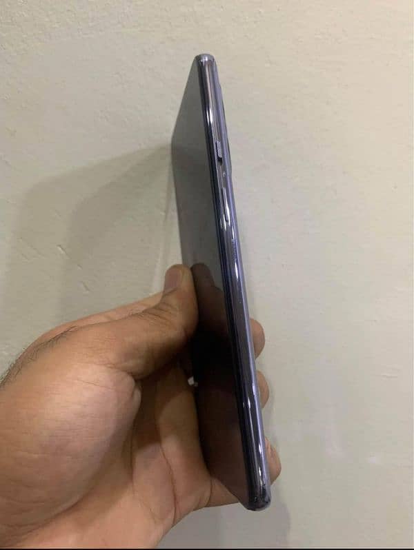 OnePlus 9 5G selling for the reason to upgrade mobile 8